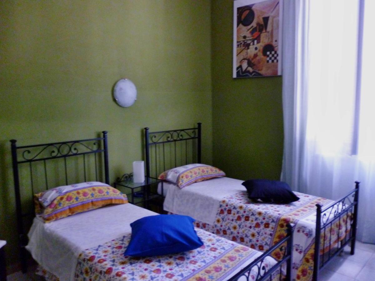 Giamaica For Girls & Ladies Only * Roma