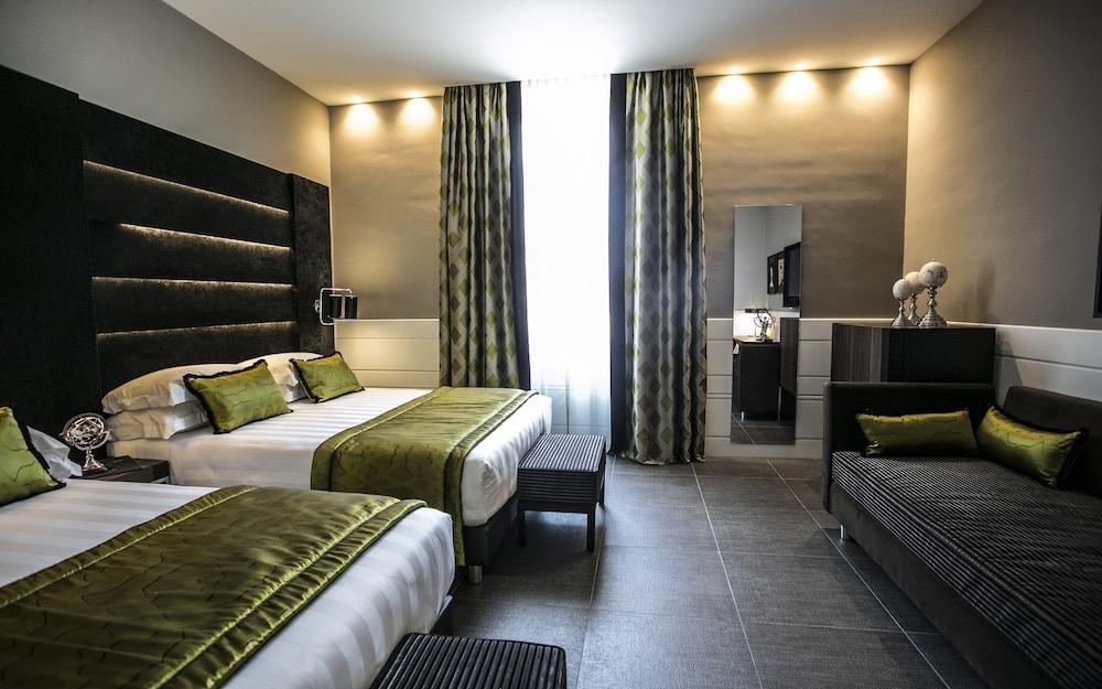 The Glam Hotel