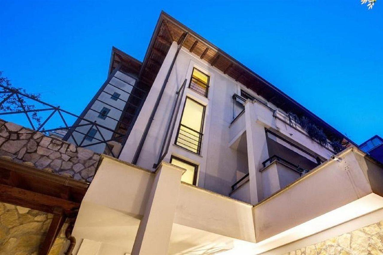 The Hotel Rome