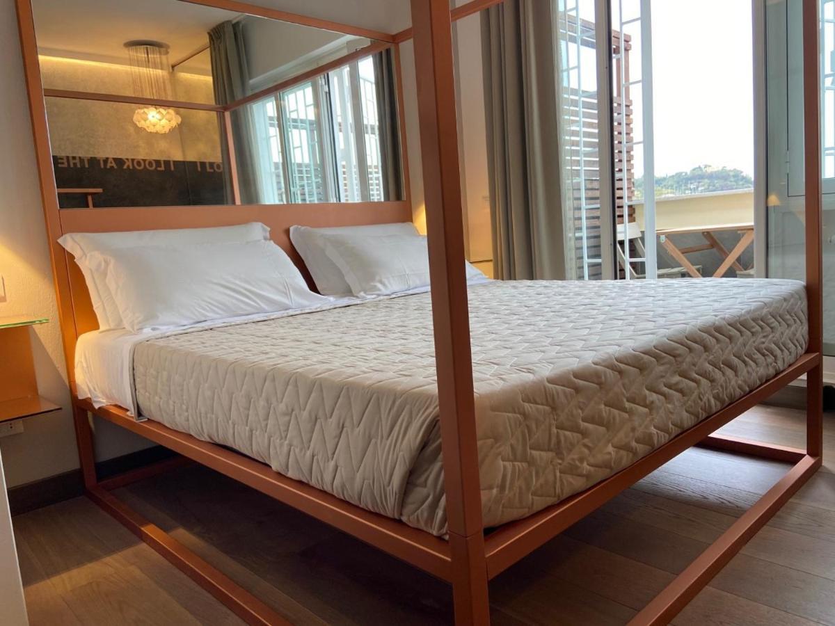 Acomodação com café da manhã  5-rooms Roma