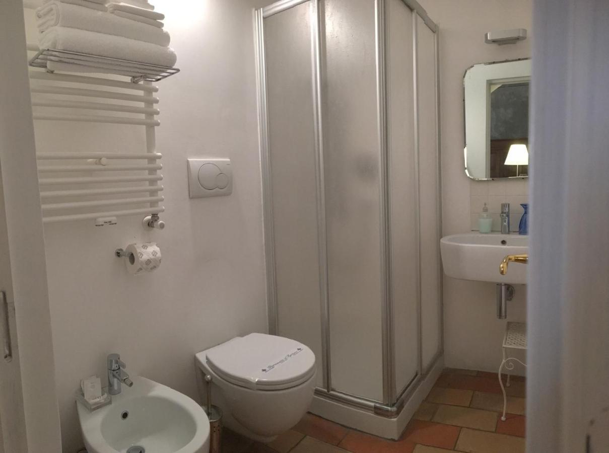 Vicolo Del Lupo 3*