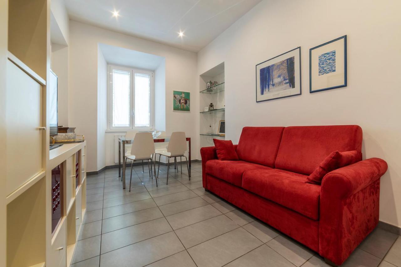 Porta Pia & Torlonia With Balcony Apartment *