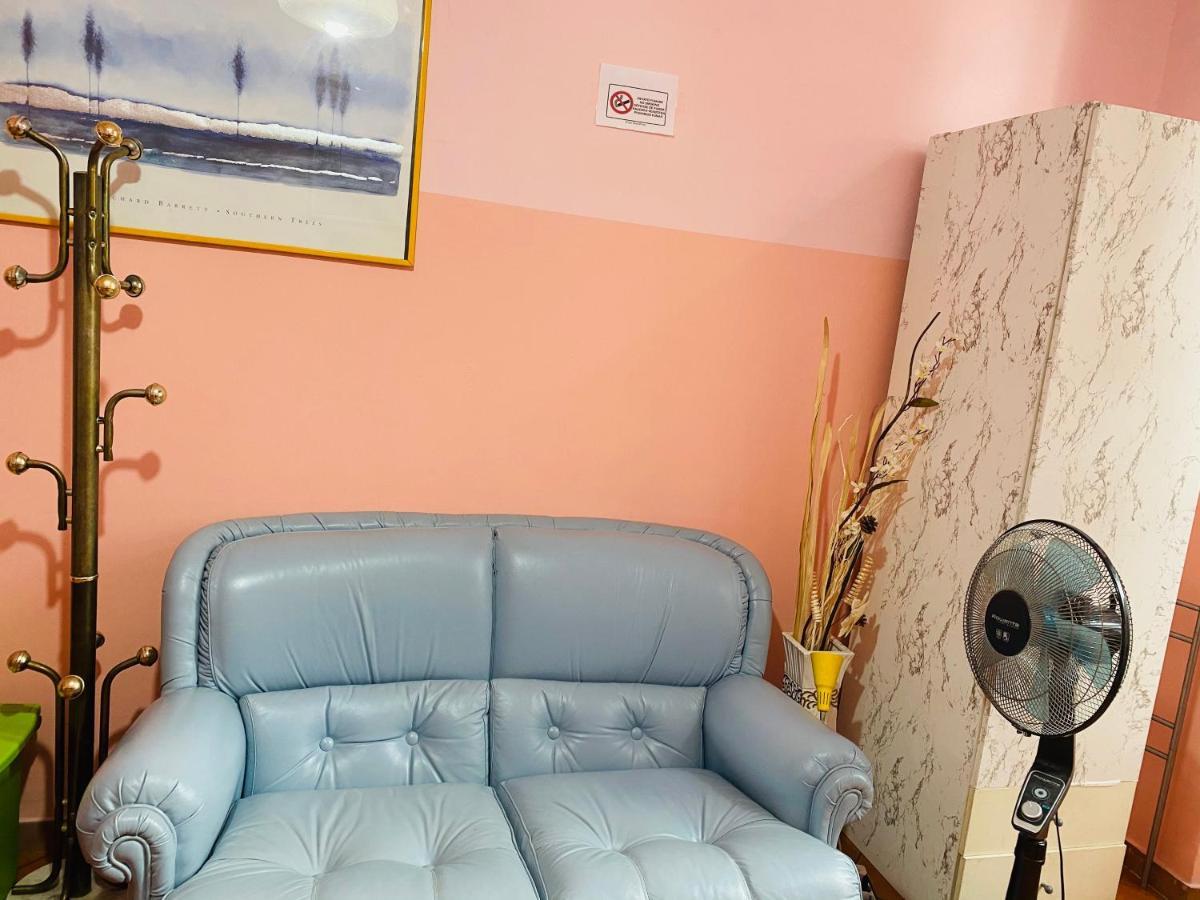 Gondola Srls Guest house Rome