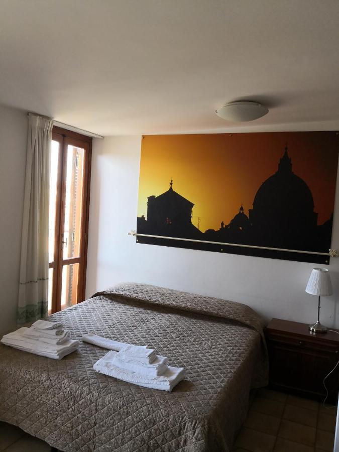 Domus Getsemani Couette-café 2*