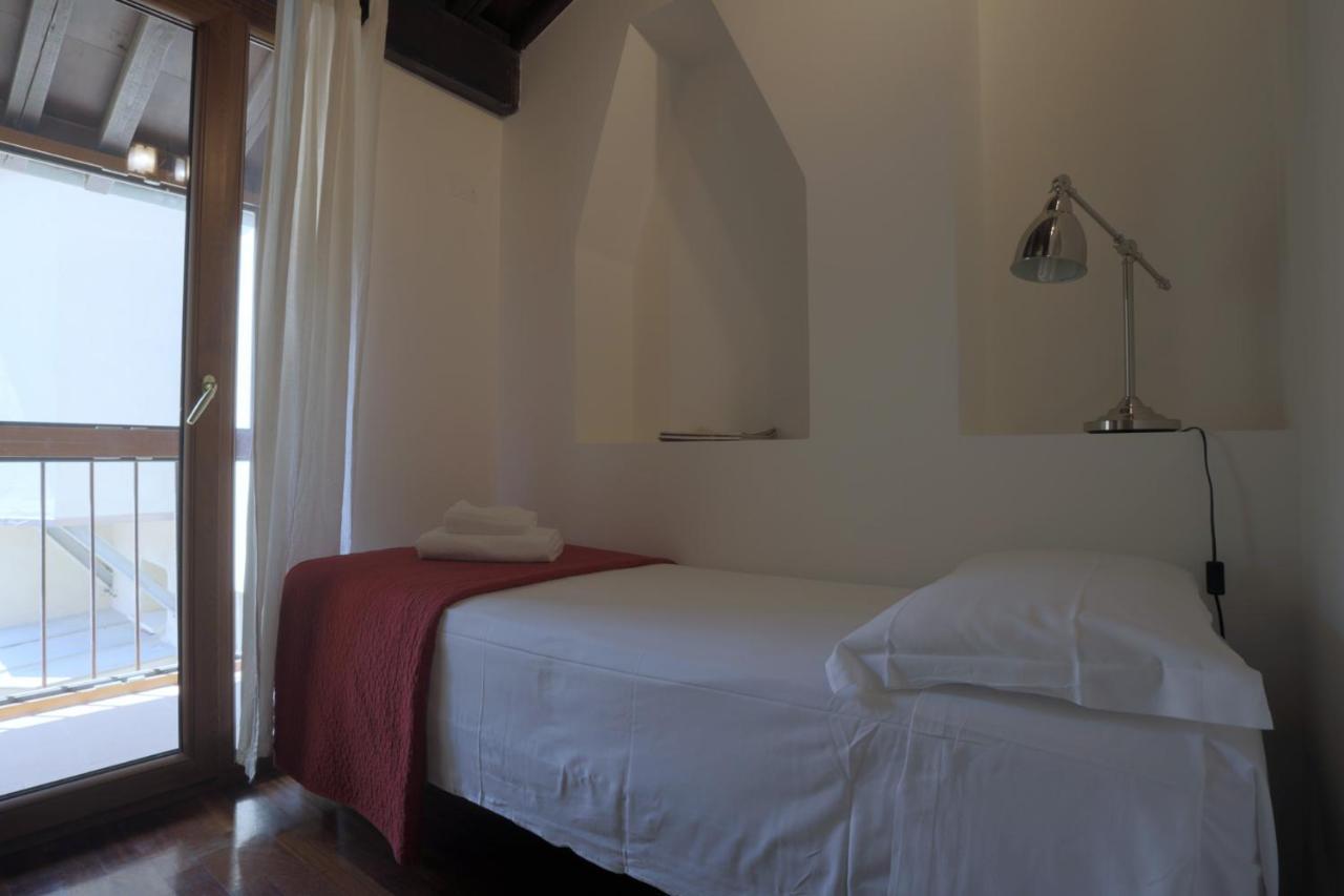 Borgo Pio 91