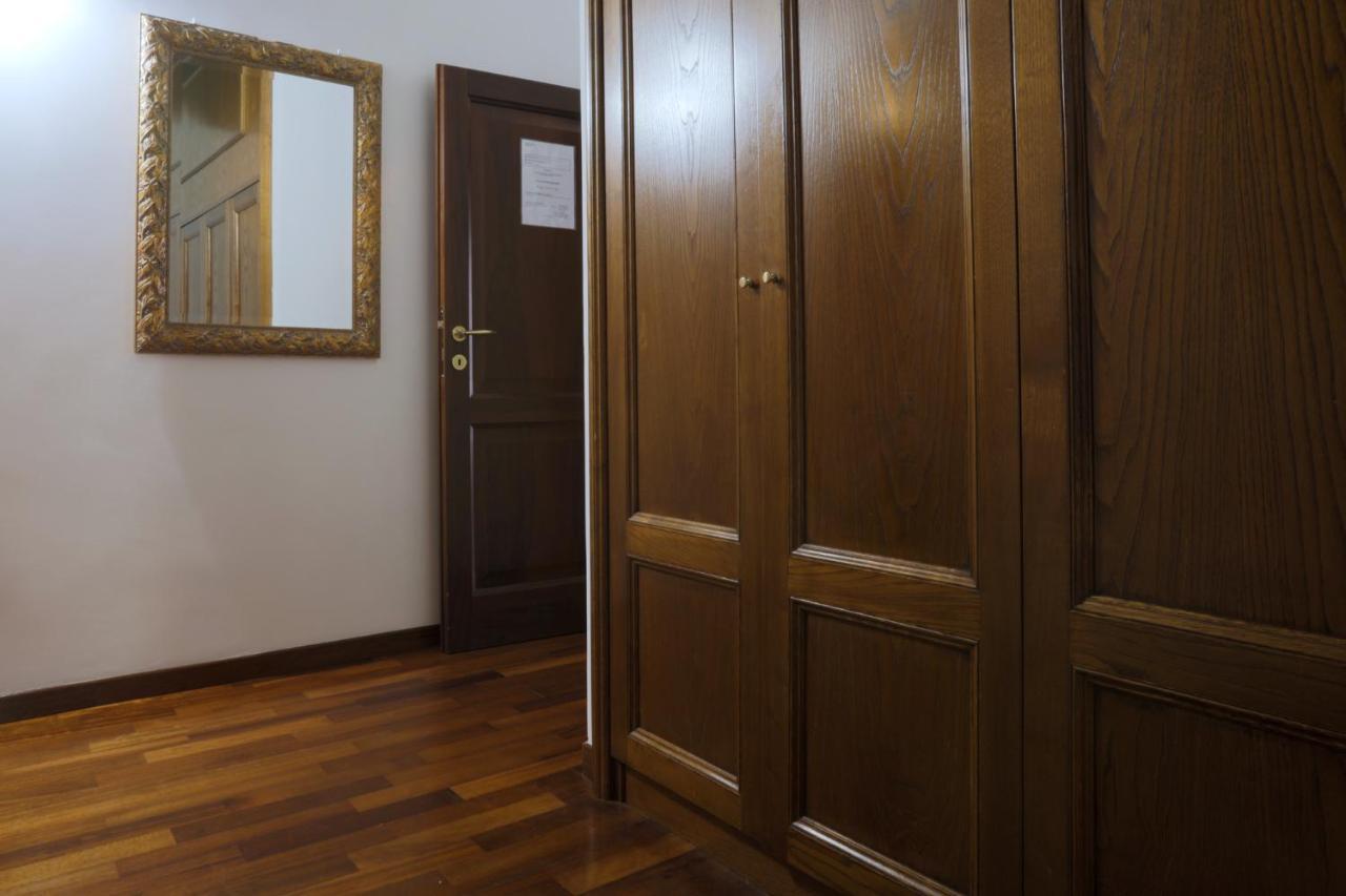 Borgo Pio 91 2* Rome