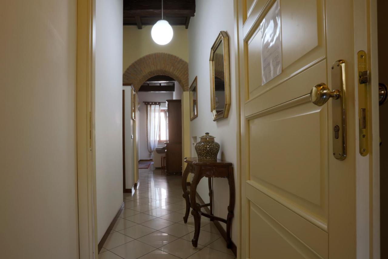 Borgo Pio 91