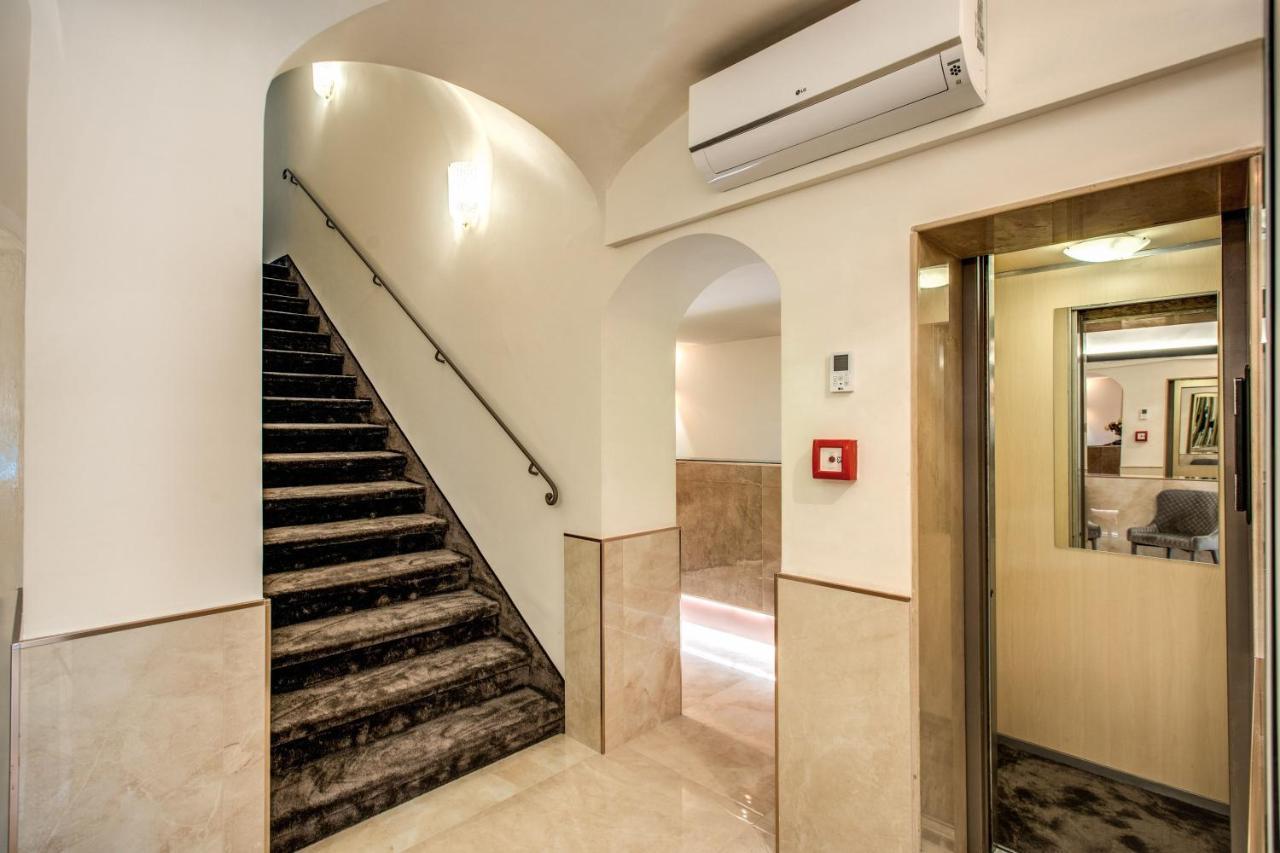 Hotel San Silvestro 3*