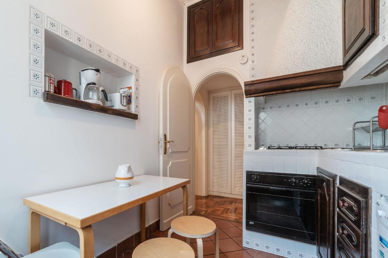 Casa Isabella Al Colosseo - Fromhometorome * Rome