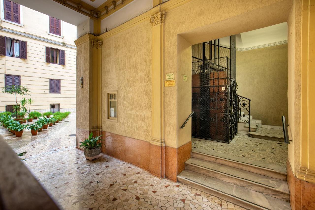 Domus Serafino * Rome