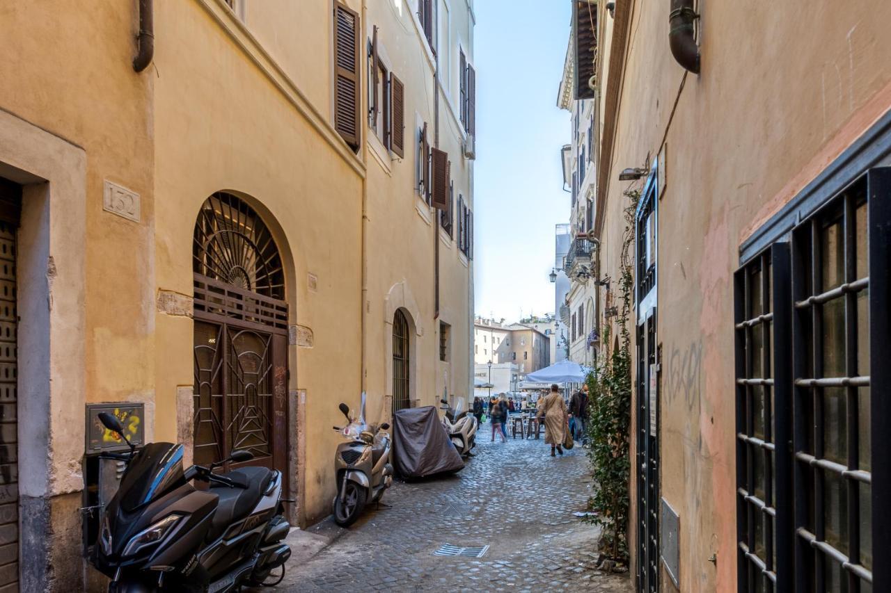 Deluxe - Campo Dei Fiori Appartamento