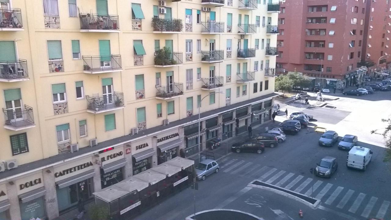 Acomodação com café da manhã  Cosmopolitan Roma