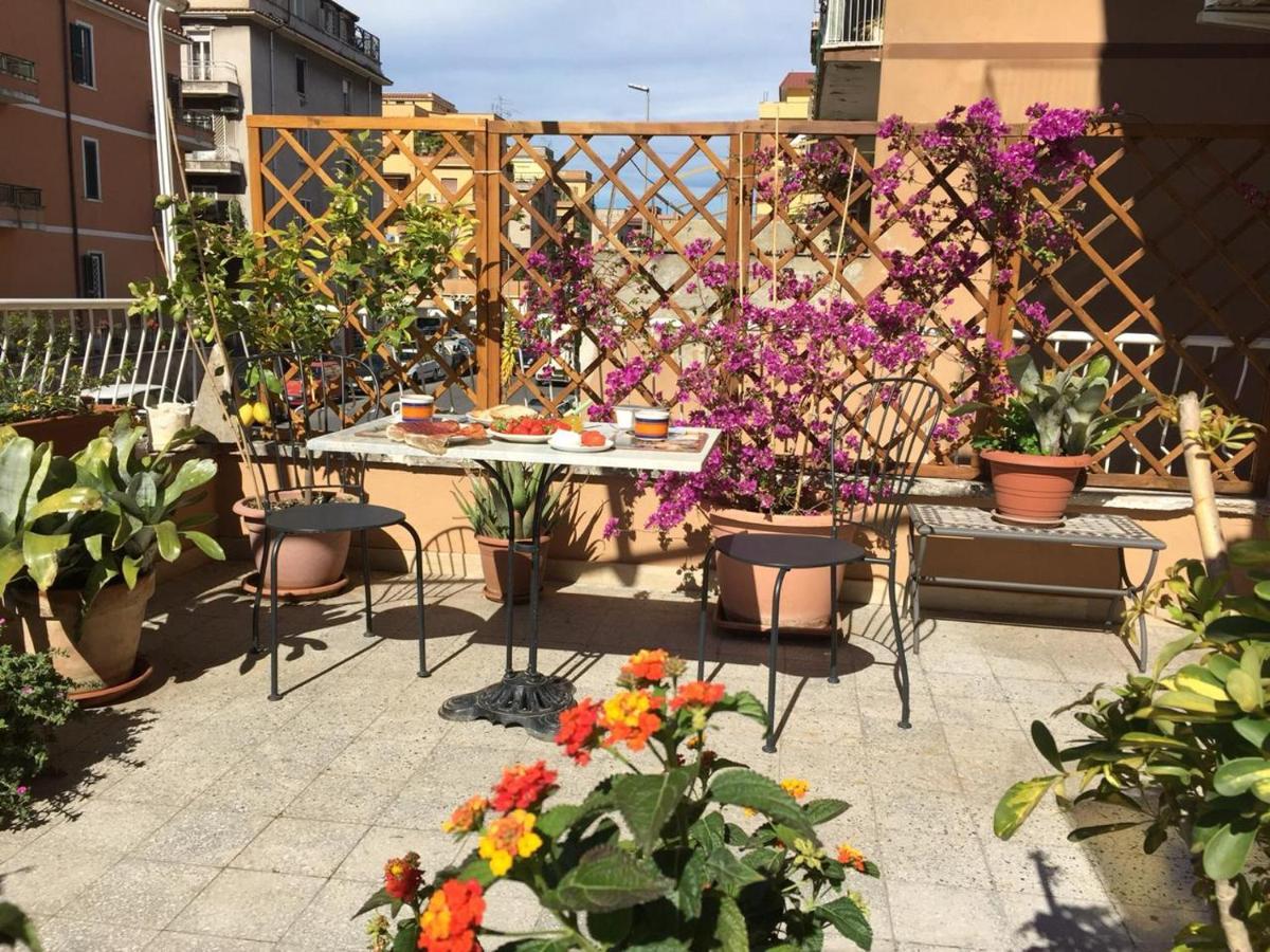 Turistico Via Dei Faggi - Guest house Rome