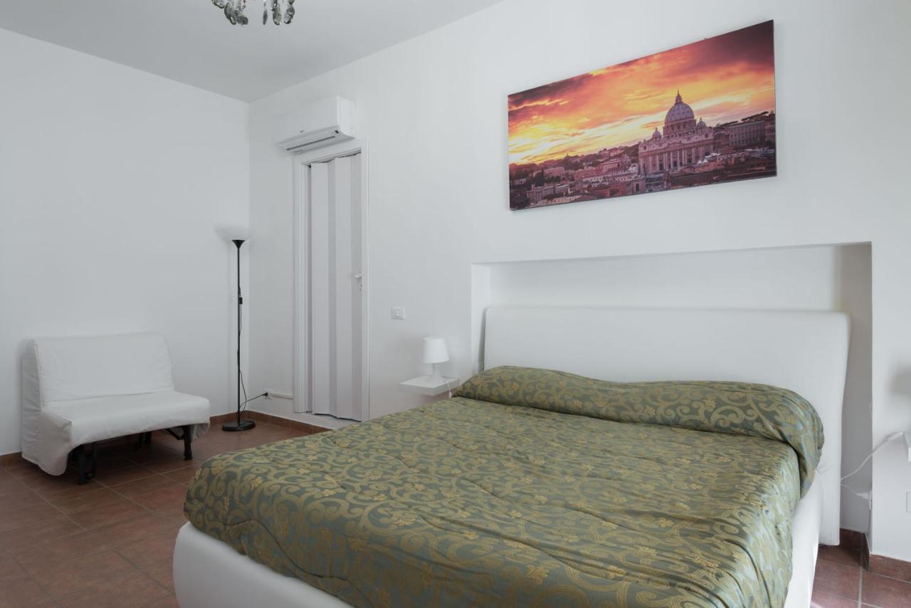 Cornelia Penthouse Bed & Breakfast Roma
