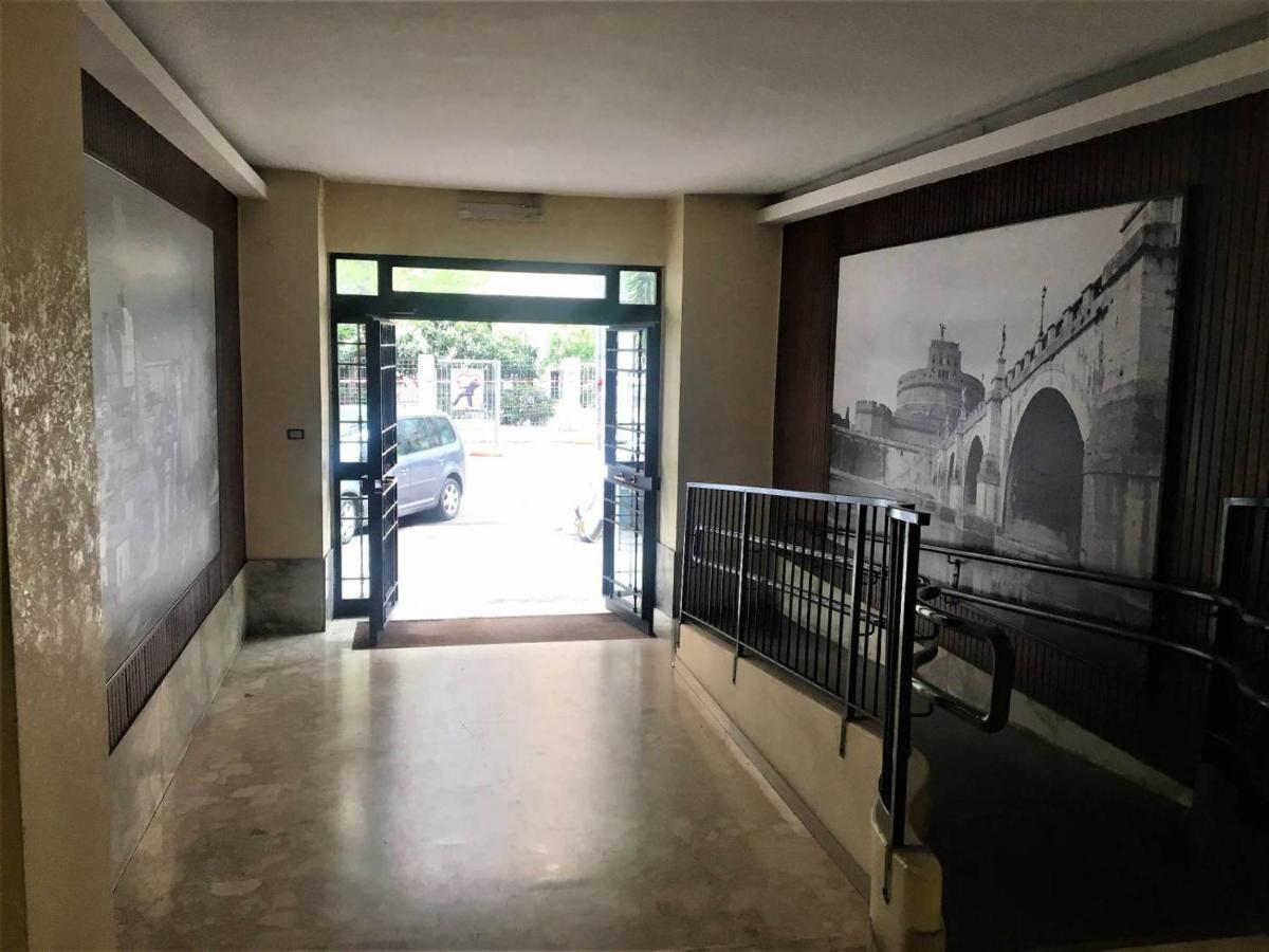 The 6th Floor
