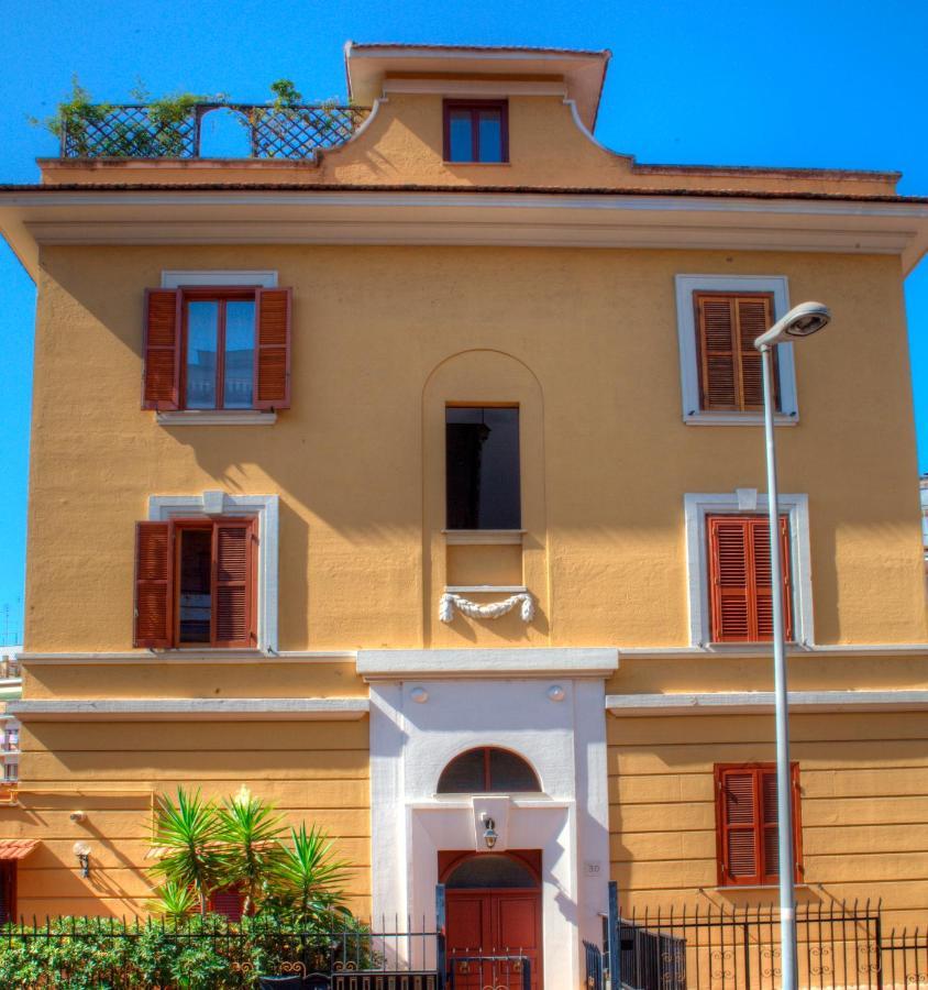 30 Acomodação com café da manhã  Roma
