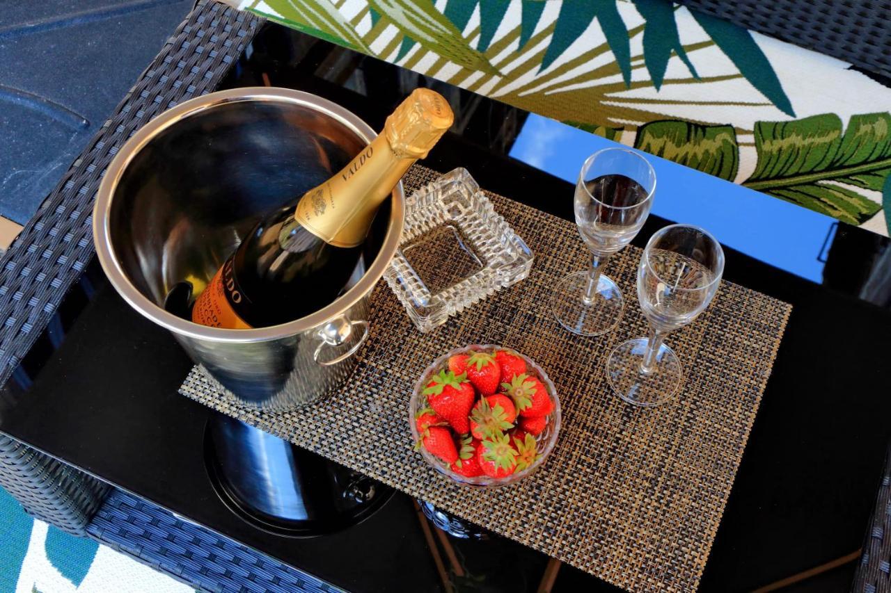 Termini Terrace Couette-café *