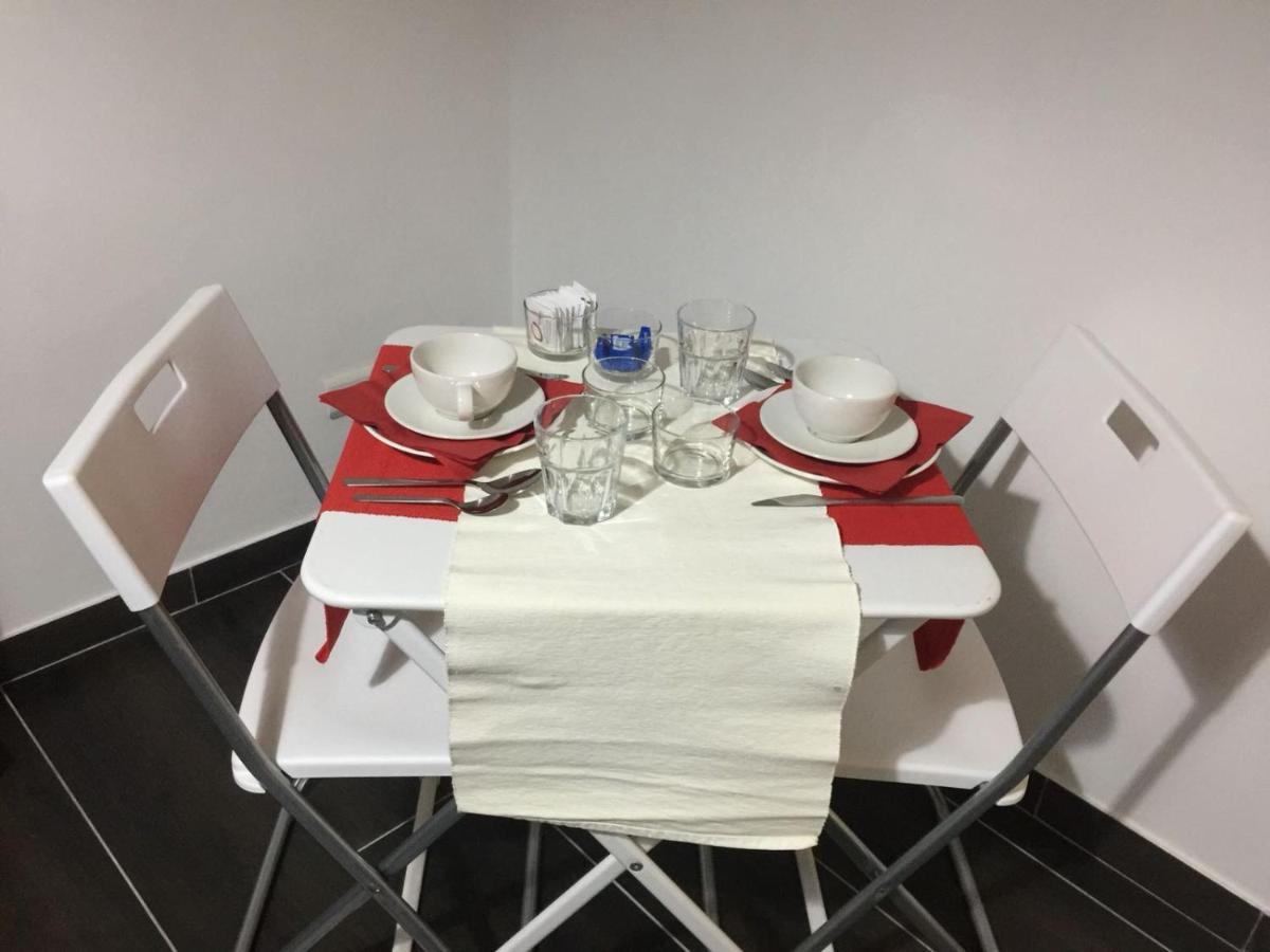 Style Di Elisabetta Notari Rome
