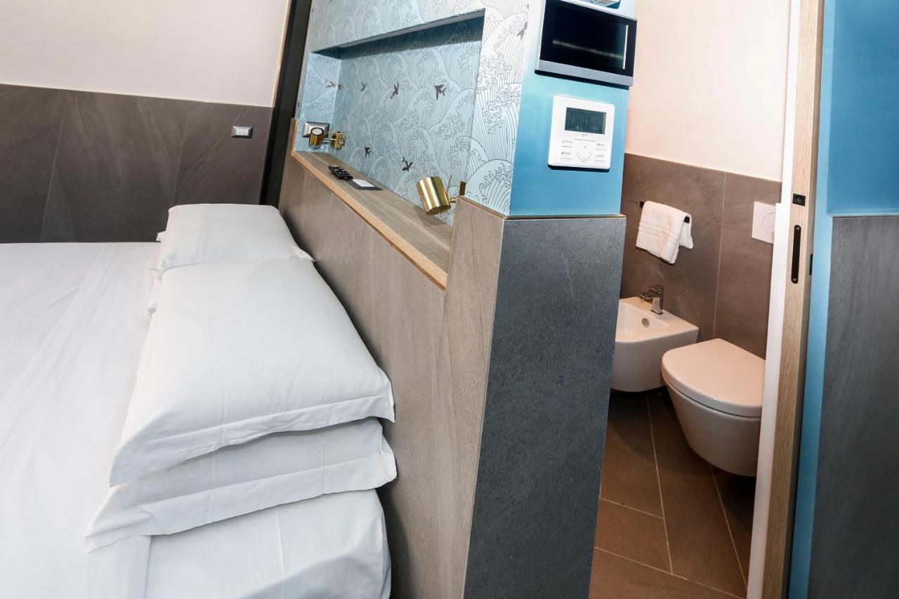 Ottaviano Smart Guest house Rome