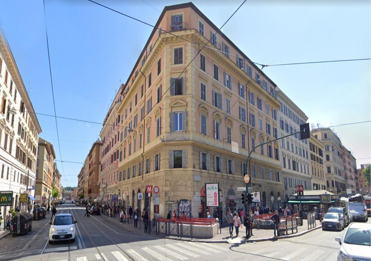 Casa de hóspedes Ottaviano Smart Roma
