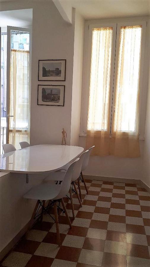 Ostiense Piramide Station Appartement