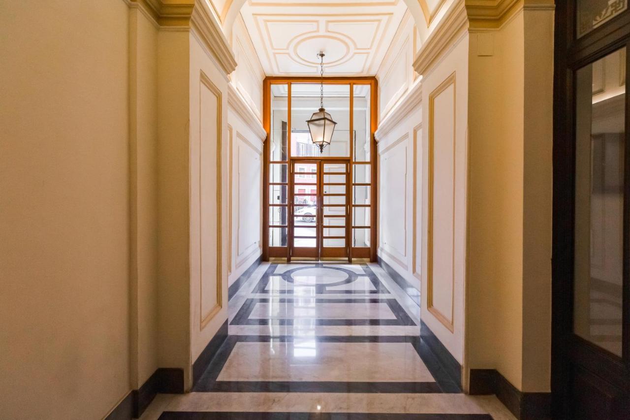 Trevi Fountain Deluxe - Your Italian Holidays Apartment Rome