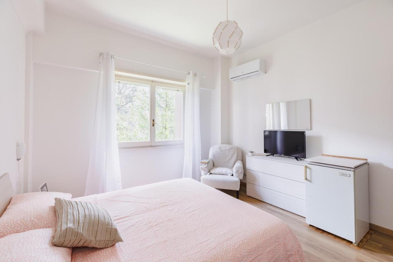 Pelizzi Apartment, 5 Persone, 2 Camere, Balcone, Cinecitta Apartamento Roma