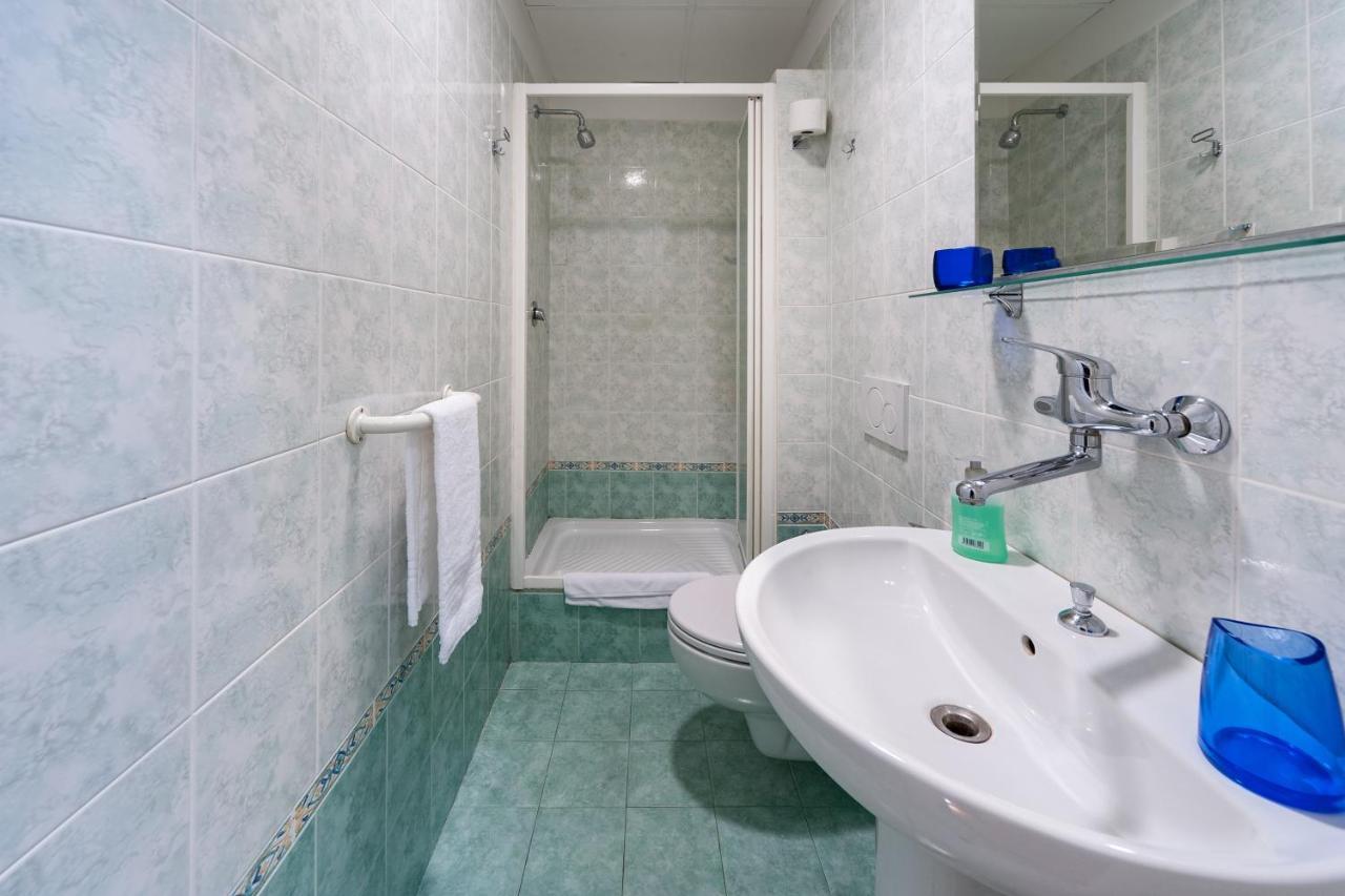 Monticello Via Cavour Guest house Rome