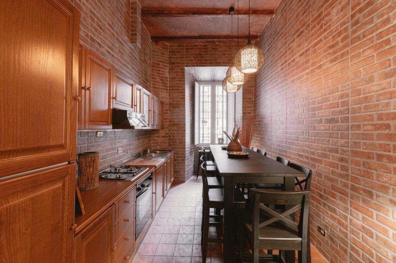 Charme Luxury Flat Campo Dei Fiori Apartment *