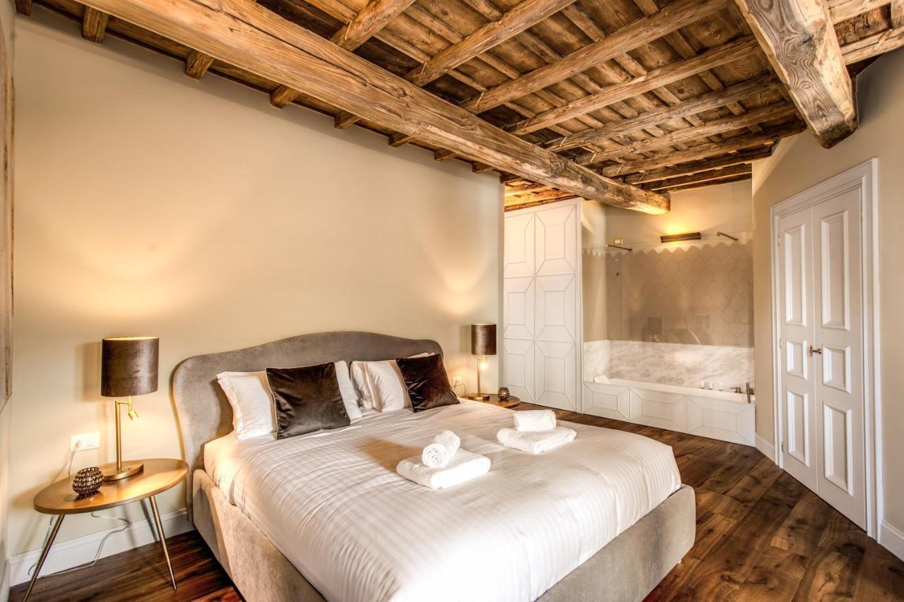 Apartment Febo Decharm Rome