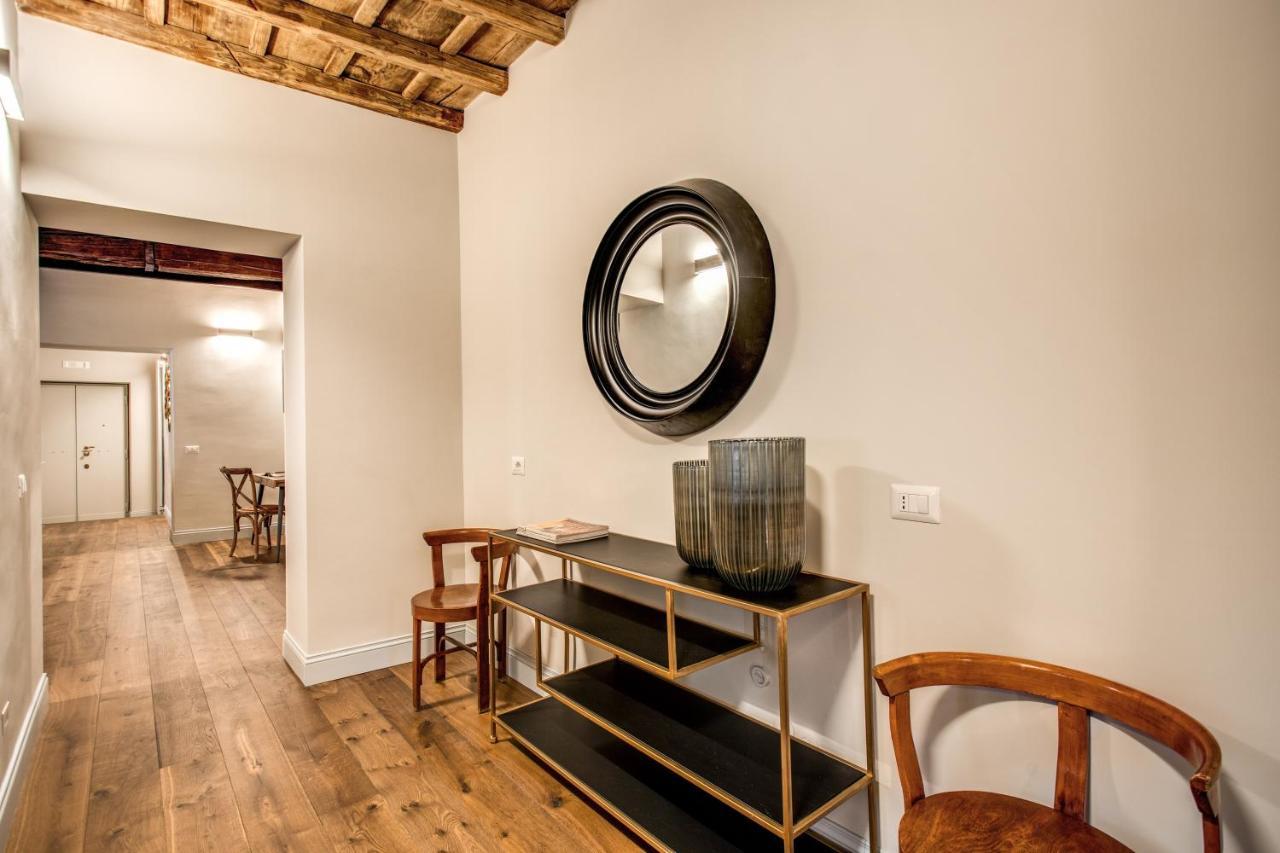 Apartment Febo Decharm Rome