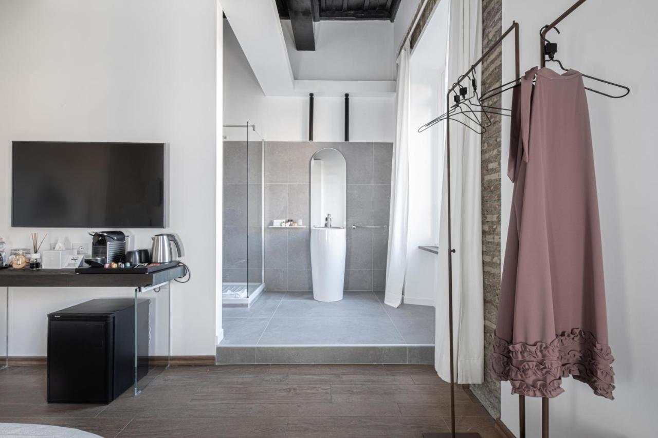 Little Queen Rooms *