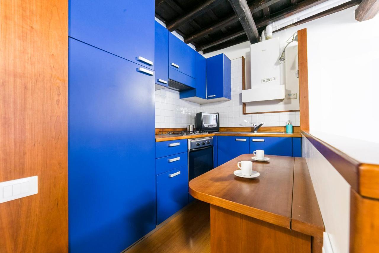 Casa Mucci * Rome