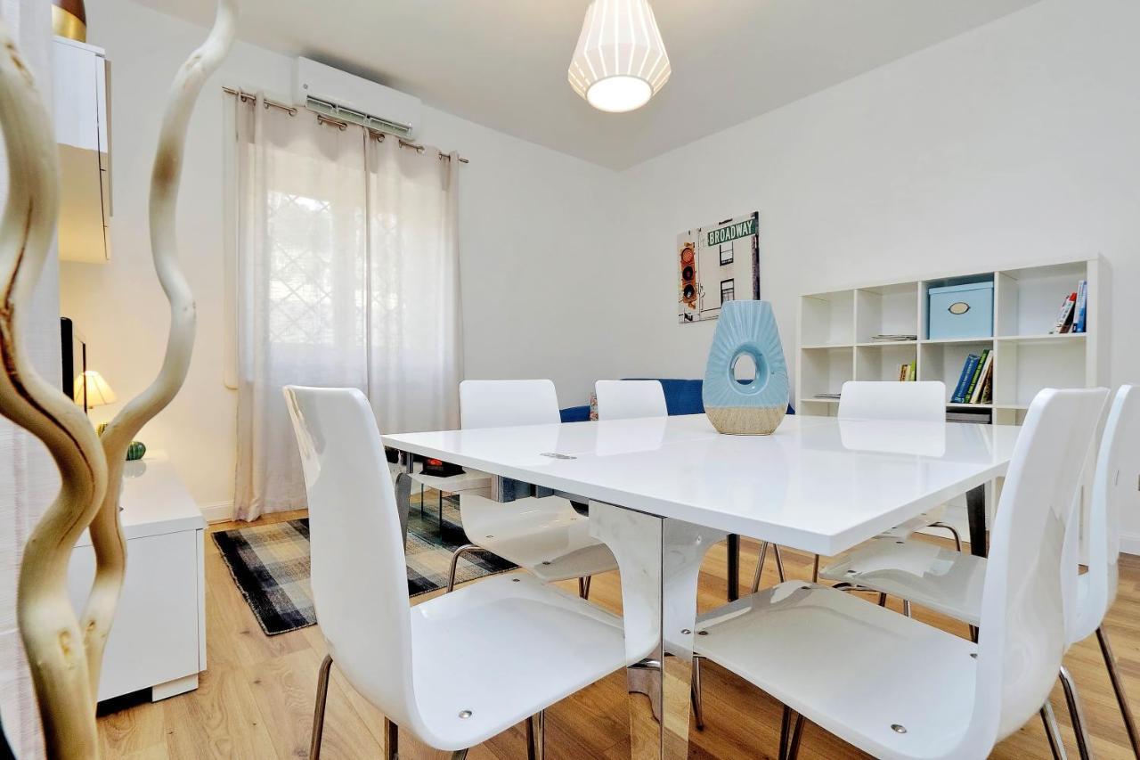 Magliana Apartment *