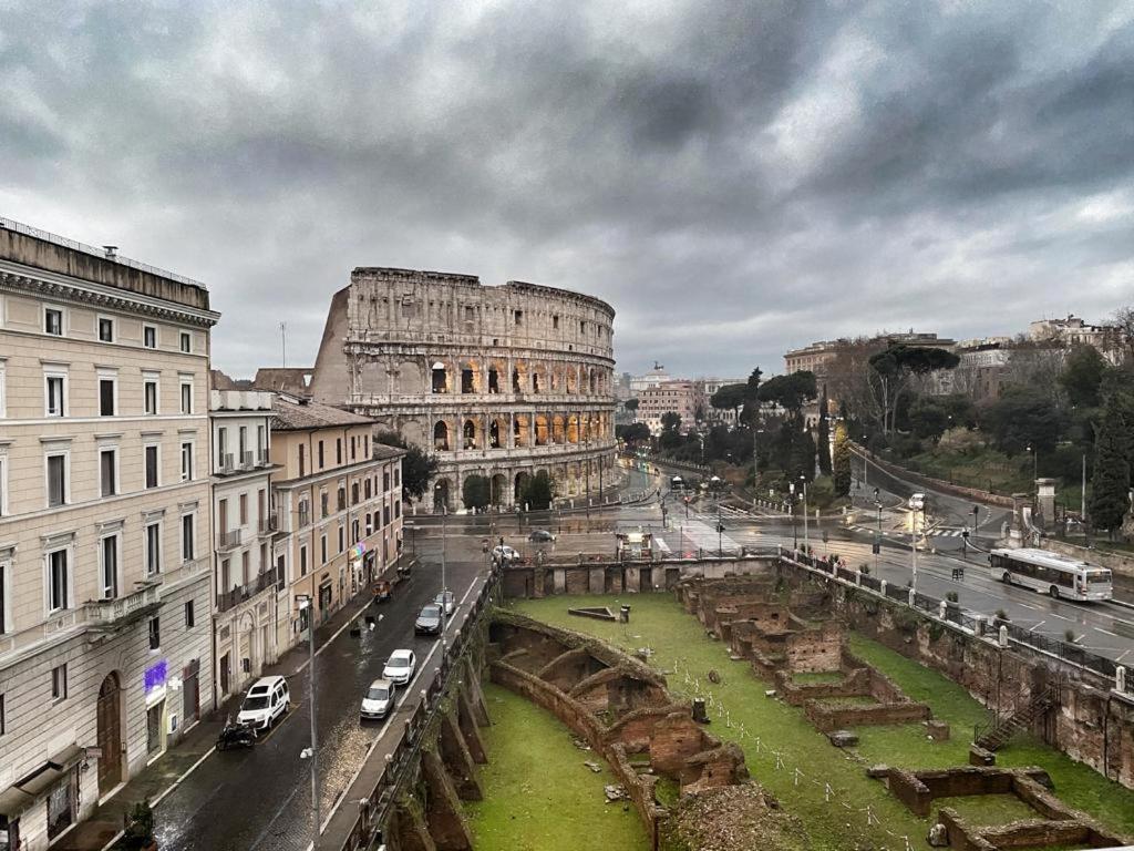Bes Colosseo Suites Apartment