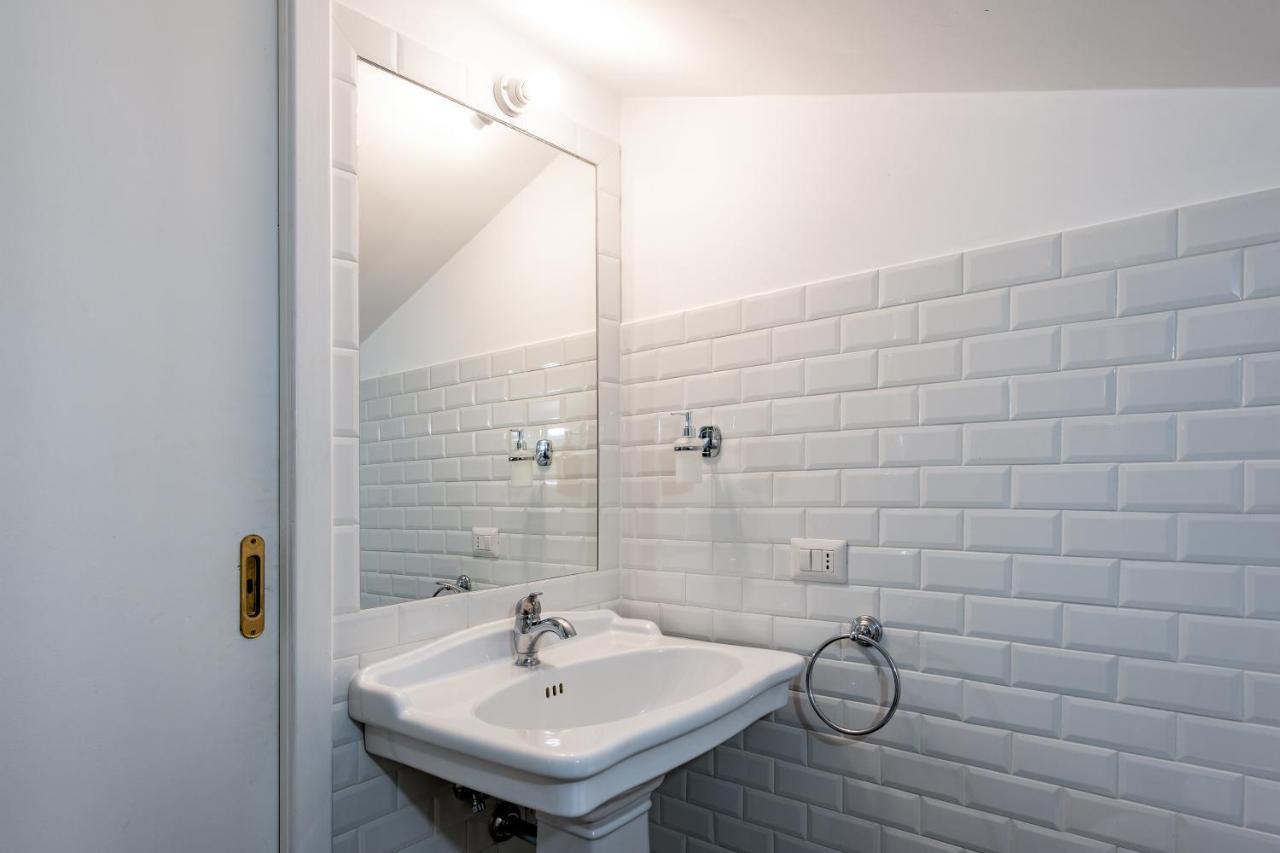 Irex Trevi Fountain Private Penthouse Apartment Rome