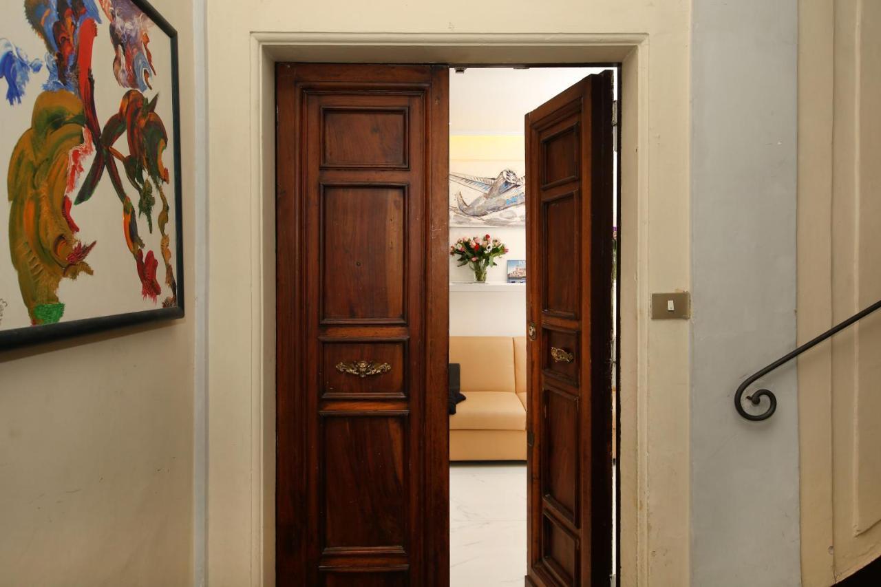 La Maisonnette Tritone Trevi Apartment *