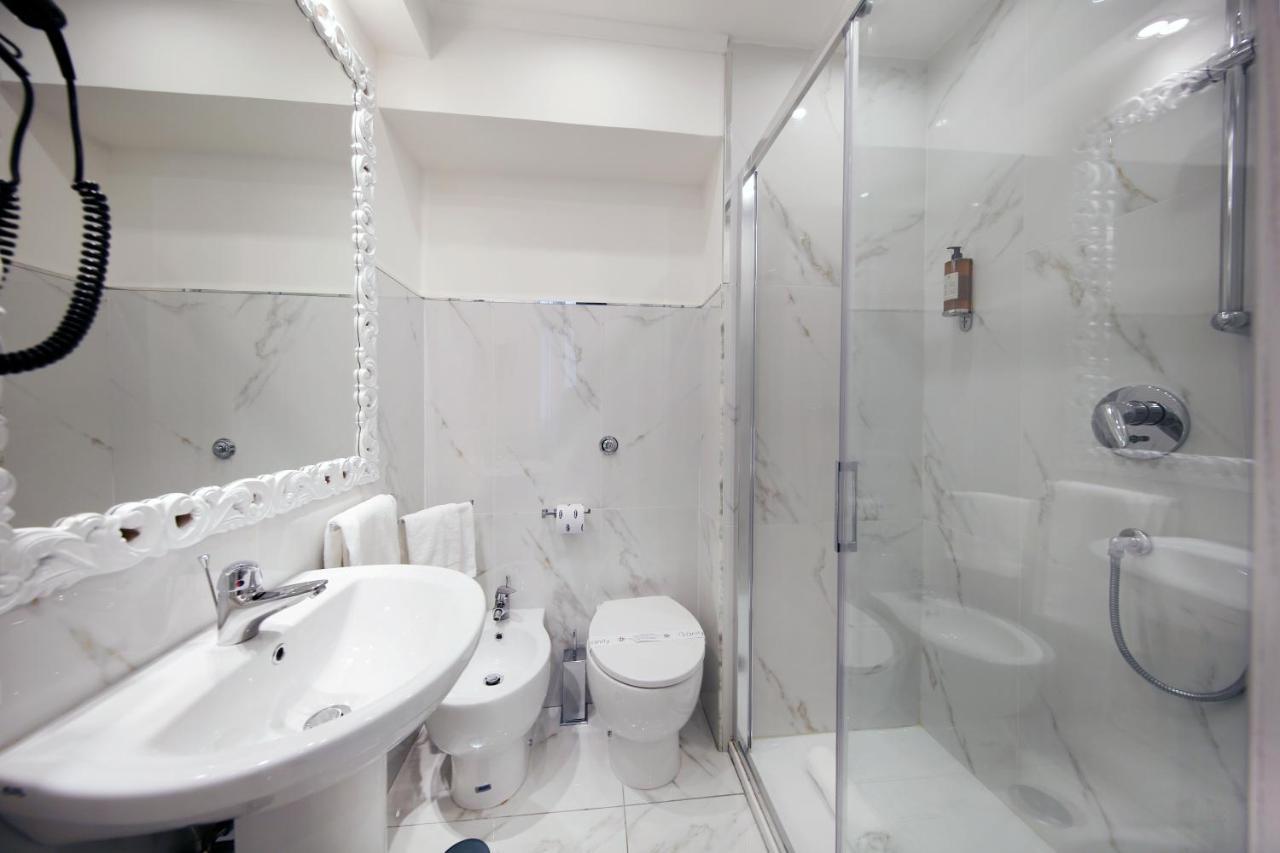 La Maisonnette Tritone Trevi Roma