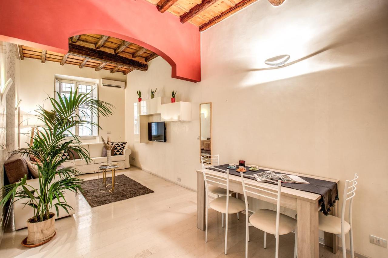 Apartment Fresh House Cavour Rome
