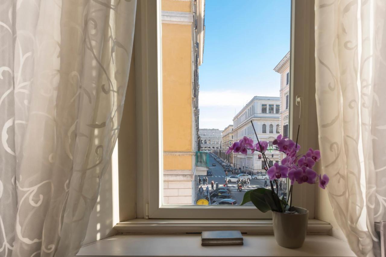 Apartment Luxury Apt With Colosseum View *