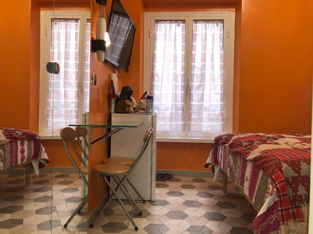 S.p.t. Acomodação com café da manhã  3*