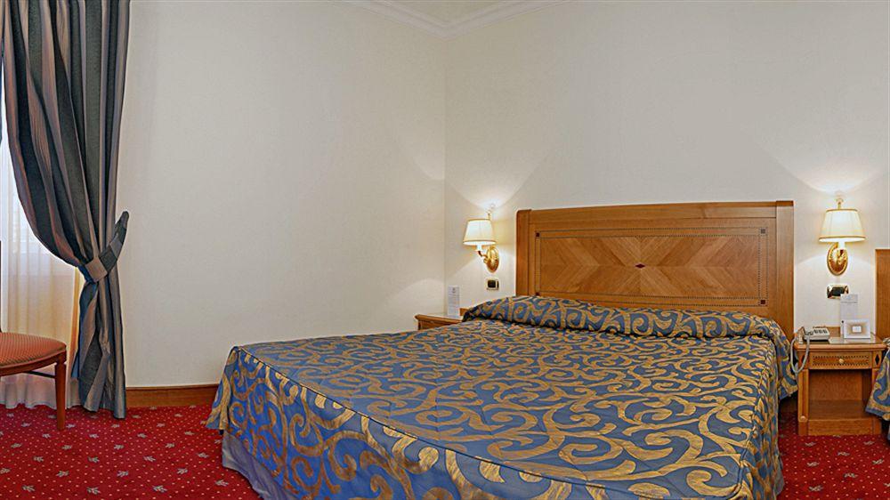 Quality Nova Domus Hotel 4*