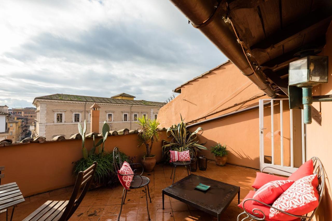 Apartment Amazing Penthouse With Private Terrace In Trastevere Rome