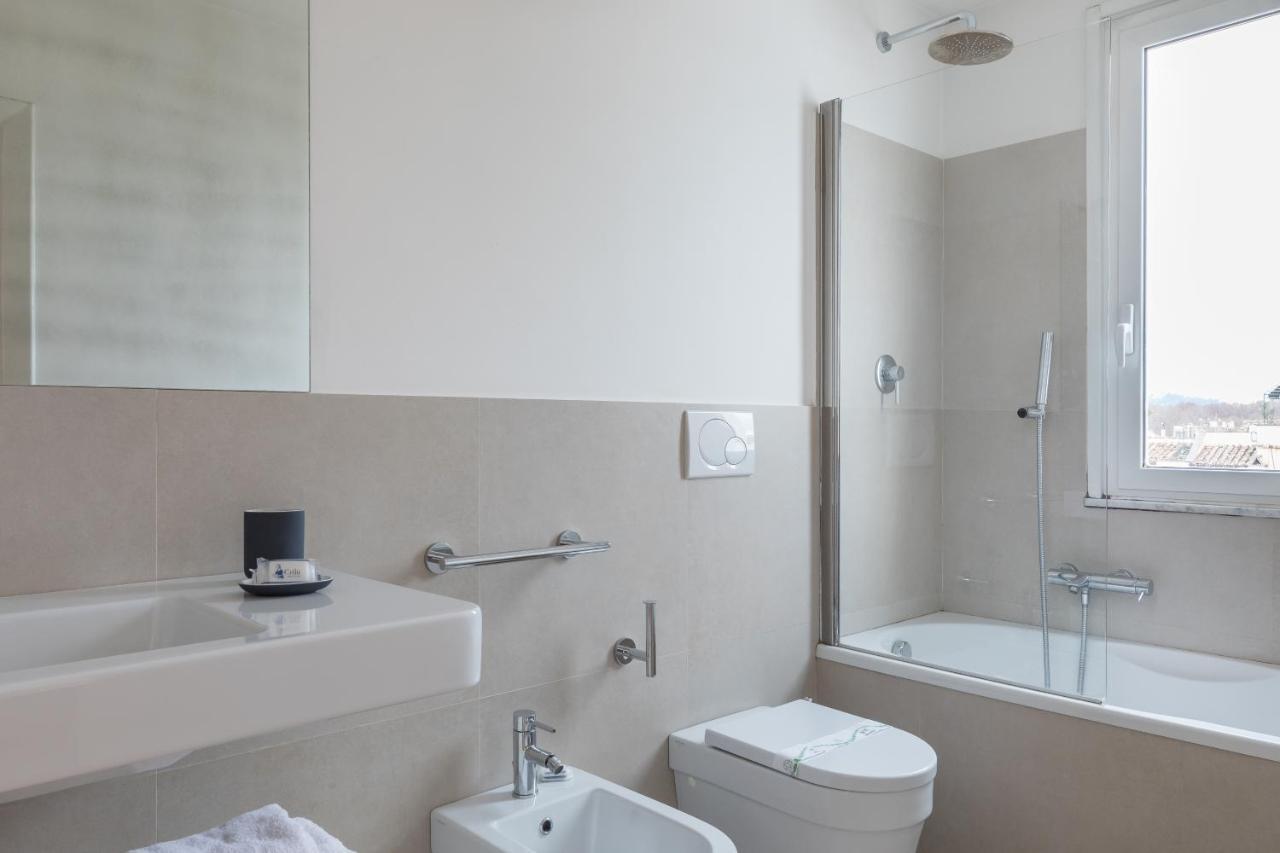 Amazing Penthouse With Private Terrace In Trastevere * Rome