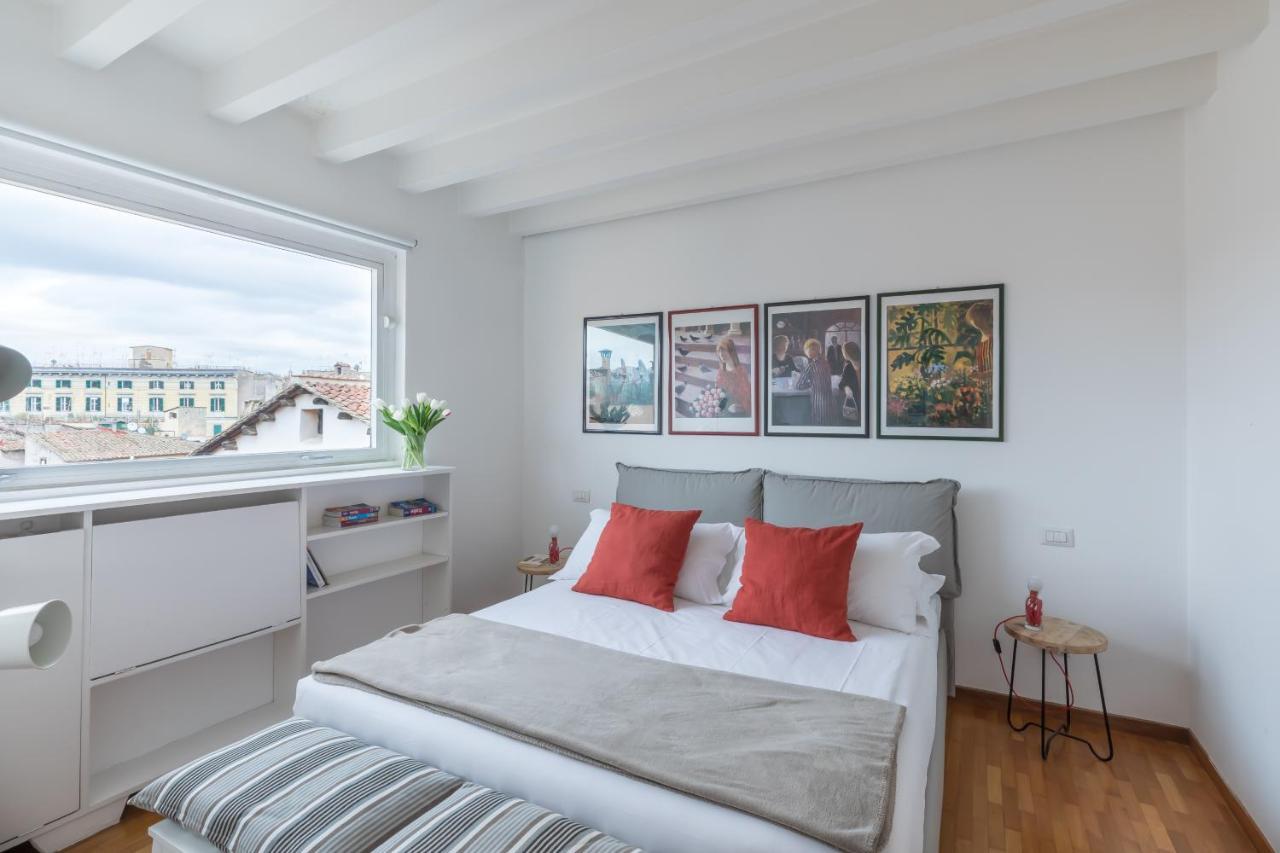 Apartment Amazing Penthouse With Private Terrace In Trastevere *