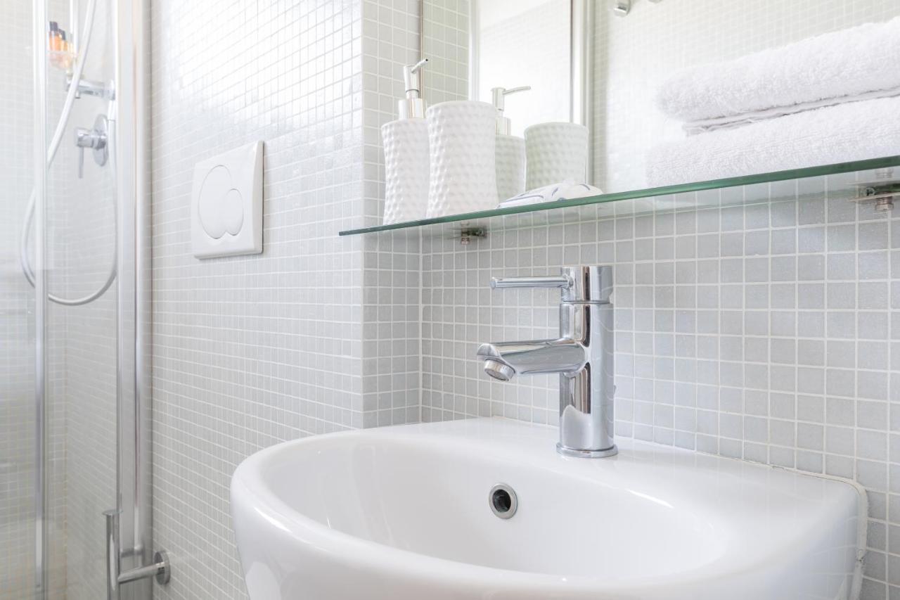 Apartment Amazing Penthouse With Private Terrace In Trastevere Rome