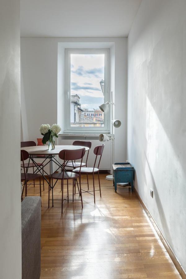 Amazing Penthouse With Private Terrace In Trastevere * Rome