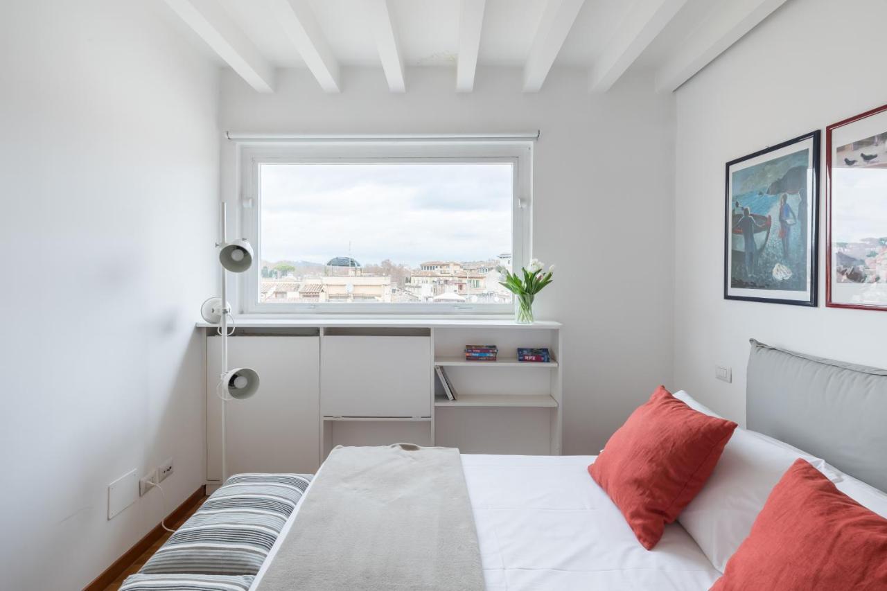 Apartment Amazing Penthouse With Private Terrace In Trastevere