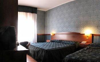 Raeli Floridia 3* Rome