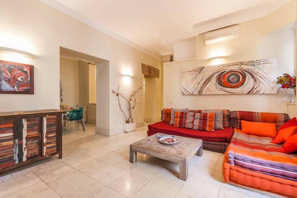 Chiara's Cove - Vaticano Rome